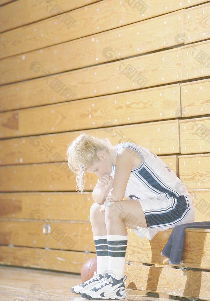 汤普森和其 汤普森和其